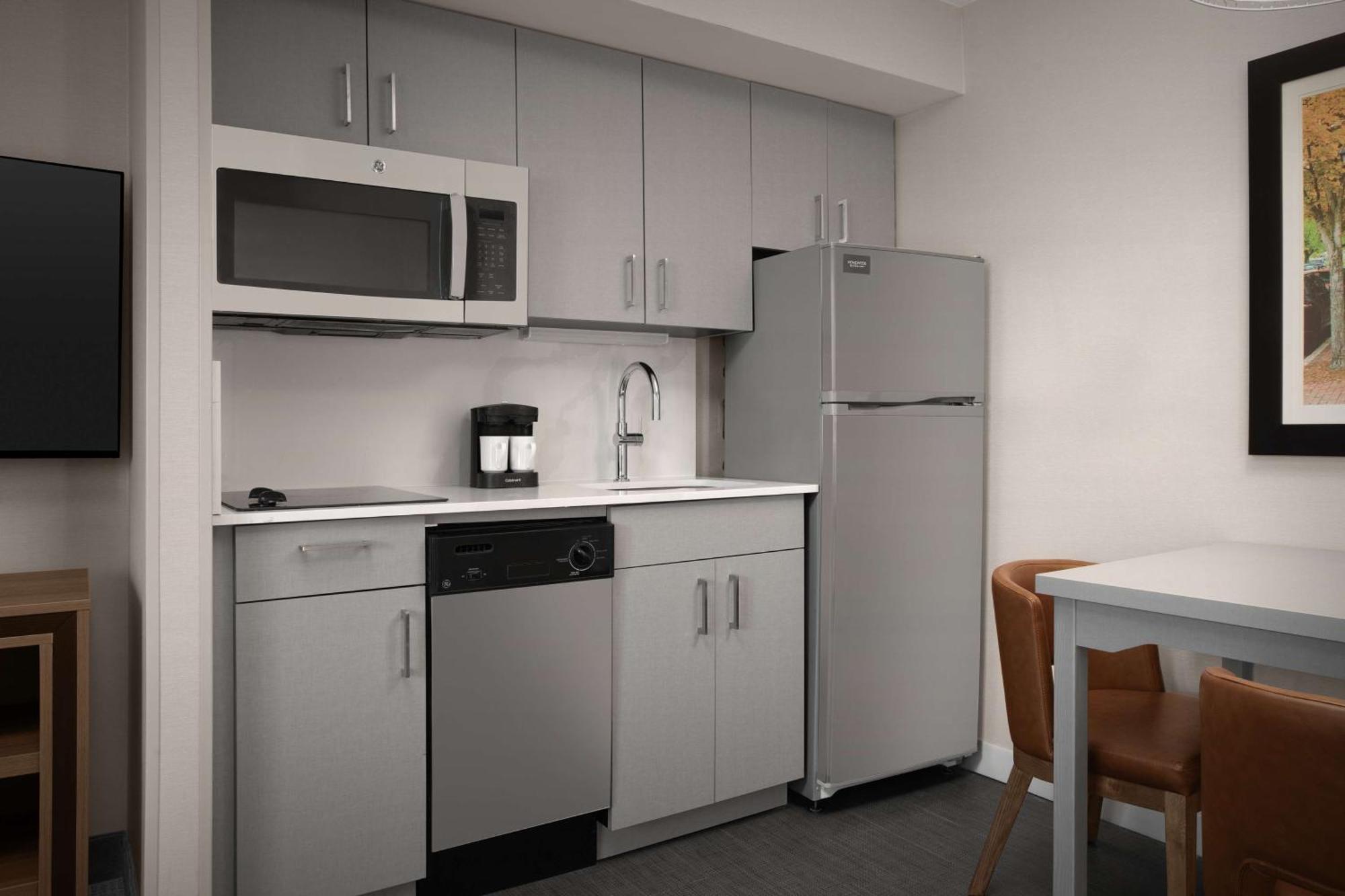 Homewood Suites By Hilton אלכסנדריה מראה חיצוני תמונה